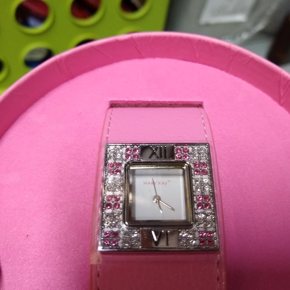 Mary Kay watch, new in box